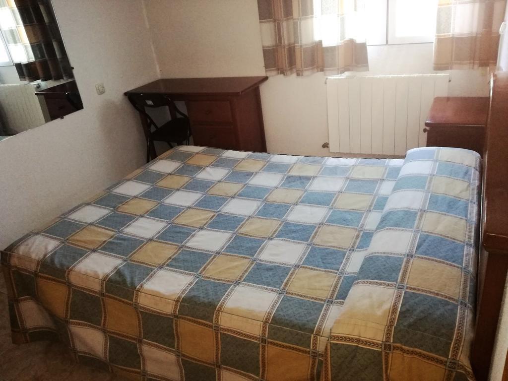 Alojamiento Cr Cuatro Caminos San Pablo de los Montes Εξωτερικό φωτογραφία